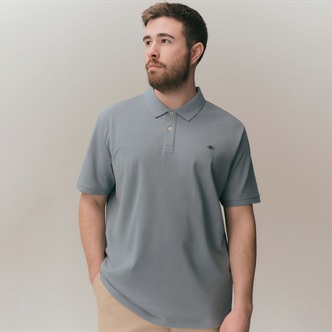 Tricouri polo de la 89,00 RON